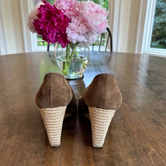 Prada Peep Toe Espadrille Wedges Brown Suede Size 39 / 9 - Picture 3 of 4